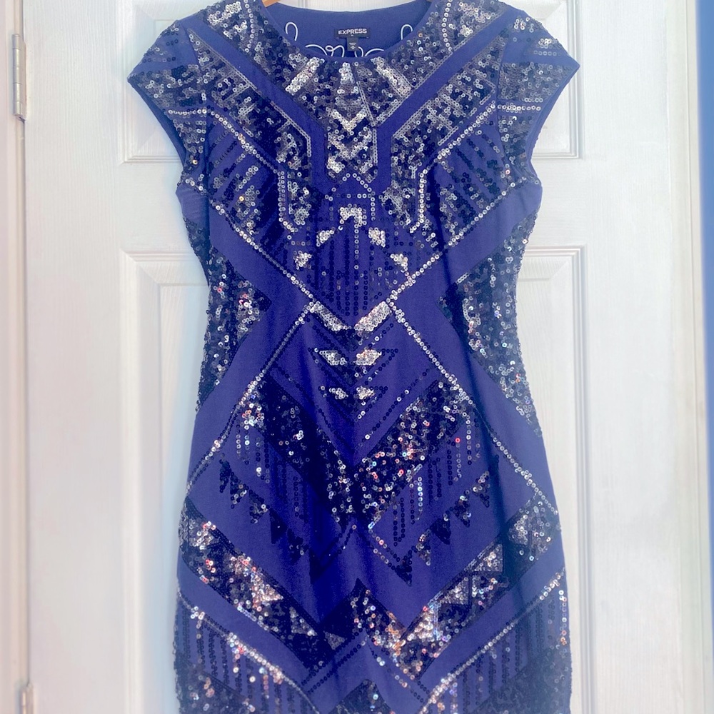 Express size Medium.